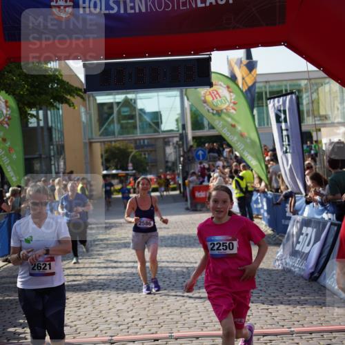 13.06.2025 - Holstenköstenlauf Felixshl http://msf.ph/oto/7941106 13.06.2025 18:07:14 Laufen 2250, 2586, 2621, 2696, 3236, 3293, 3812 meine-sportfotos.de