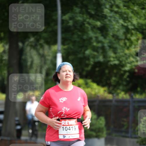 15.06.2025 - REWE Women's Run Jannik Wohlers http://msf.ph/oto/7941107 15.06.2025 09:58:42 Laufen 10419 meine-sportfotos.de