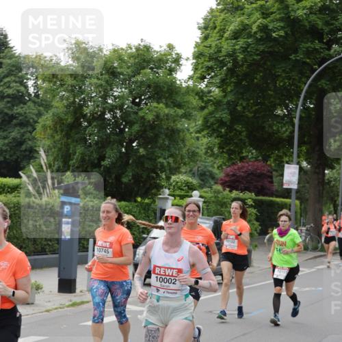 15.06.2025 - REWE Women's Run Jannik Wohlers http://msf.ph/oto/7941160 15.06.2025 08:28:13 Laufen 10745, 10002, 10102, 10101 meine-sportfotos.de