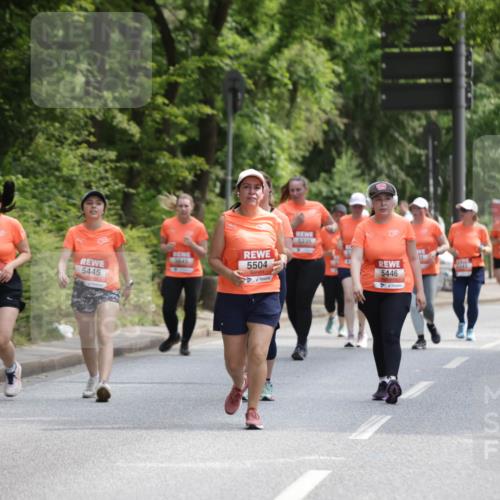 15.06.2025 - REWE Women's Run Jannik Wohlers http://msf.ph/oto/7941212 15.06.2025 10:15:21 Laufen 8645, 5504, 5445, 5407, 5235, 5446 meine-sportfotos.de