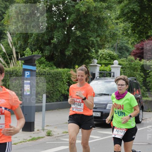 15.06.2025 - REWE Women's Run Jannik Wohlers http://msf.ph/oto/7941259 15.06.2025 08:28:15 Laufen 1043, 10101 meine-sportfotos.de