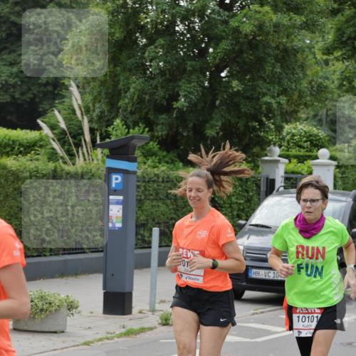 15.06.2025 - REWE Women's Run Jannik Wohlers http://msf.ph/oto/7941296 15.06.2025 08:28:15 Laufen 01, 10, 10101 meine-sportfotos.de
