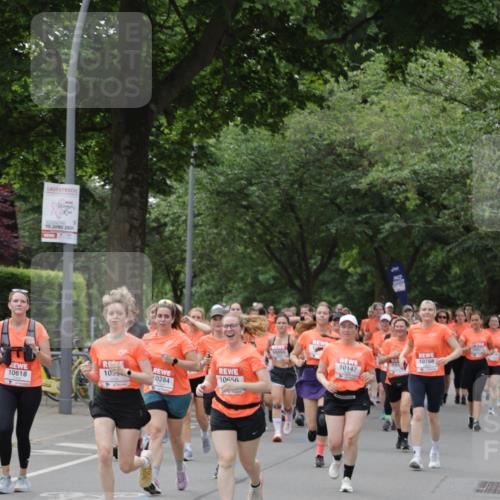 15.06.2025 - REWE Women's Run Jannik Wohlers http://msf.ph/oto/7941324 15.06.2025 08:28:17 Laufen 15, 2025, 1014, 10618, 1055, 0284, 10656 meine-sportfotos.de