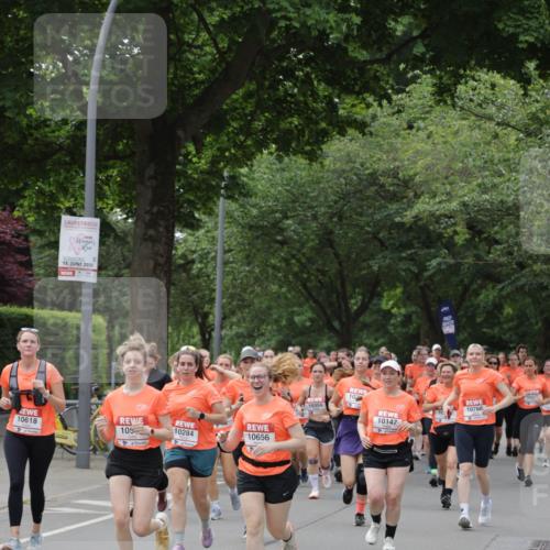 15.06.2025 - REWE Women's Run Jannik Wohlers http://msf.ph/oto/7941330 15.06.2025 08:28:17 Laufen 10147, 10618, 105, 10284, 10656 meine-sportfotos.de