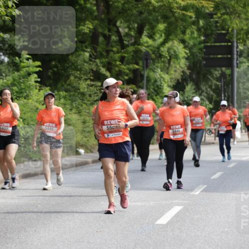 15.06.2025 - REWE Women's Run Jannik Wohlers http://msf.ph/oto/7941343 15.06.2025 10:15:24 Laufen 5407, 6236, 5445, 6201, 550, 5446 meine-sportfotos.de