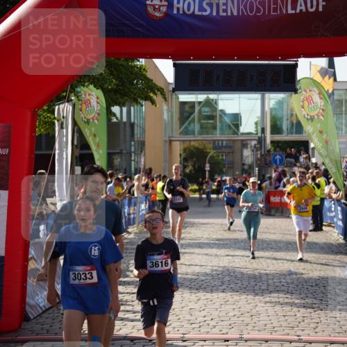 13.06.2025 - Holstenköstenlauf Felixshl http://msf.ph/oto/7941429 13.06.2025 18:07:26 Laufen 2345, 2948, 2993, 3033, 3615, 3616, 3754 meine-sportfotos.de