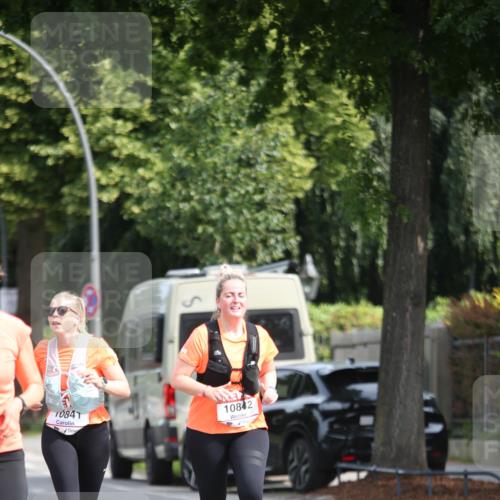 15.06.2025 - REWE Women's Run Jannik Wohlers http://msf.ph/oto/7941432 15.06.2025 09:59:02 Laufen 10842 meine-sportfotos.de
