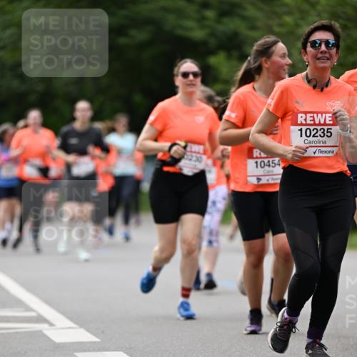 15.06.2025 - REWE Women's Run Dr. Thomas Lammeyer http://msf.ph/oto/7941443 15.06.2025 09:21:18 Laufen 02, 30, 10454, 10235 meine-sportfotos.de