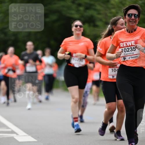 15.06.2025 - REWE Women's Run Dr. Thomas Lammeyer http://msf.ph/oto/7941458 15.06.2025 09:21:19 Laufen 10230, 104, 10235 meine-sportfotos.de