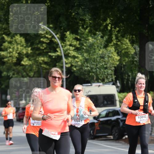 15.06.2025 - REWE Women's Run Jannik Wohlers http://msf.ph/oto/7941464 15.06.2025 09:59:04 Laufen 06, 70841, 10842 meine-sportfotos.de