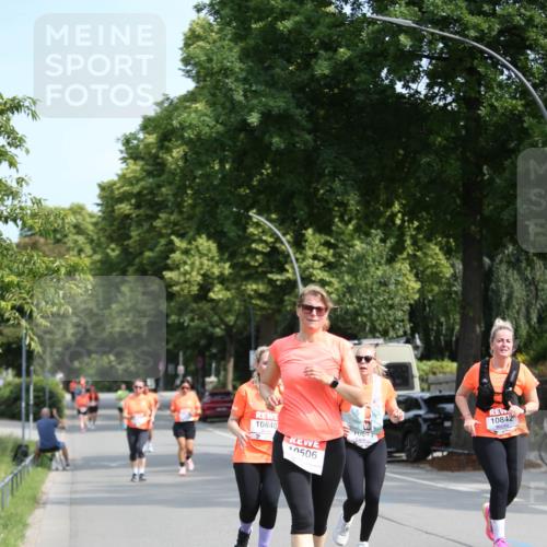 15.06.2025 - REWE Women's Run Jannik Wohlers http://msf.ph/oto/7941472 15.06.2025 09:59:04 Laufen 10840, 084, 10506, 10842 meine-sportfotos.de