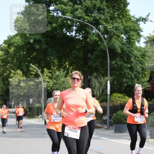 15.06.2025 - REWE Women's Run Jannik Wohlers http://msf.ph/oto/7941477 15.06.2025 09:59:06 Laufen 10840 meine-sportfotos.de