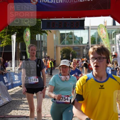 13.06.2025 - Holstenköstenlauf Felixshl http://msf.ph/oto/7941527 13.06.2025 18:07:31 Laufen 2345, 2699, 2948, 2993, 3020, 3039, 3680, 3754 meine-sportfotos.de