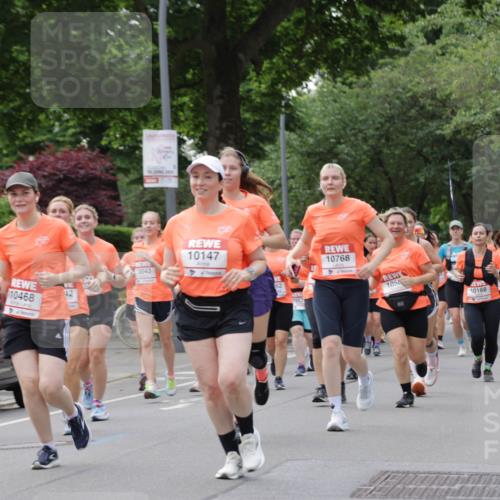 15.06.2025 - REWE Women's Run Jannik Wohlers http://msf.ph/oto/7941581 15.06.2025 08:28:22 Laufen 34, 10041, 10468, 10043, 10147, 10768, 10277, 10752, 1056, 10168 meine-sportfotos.de