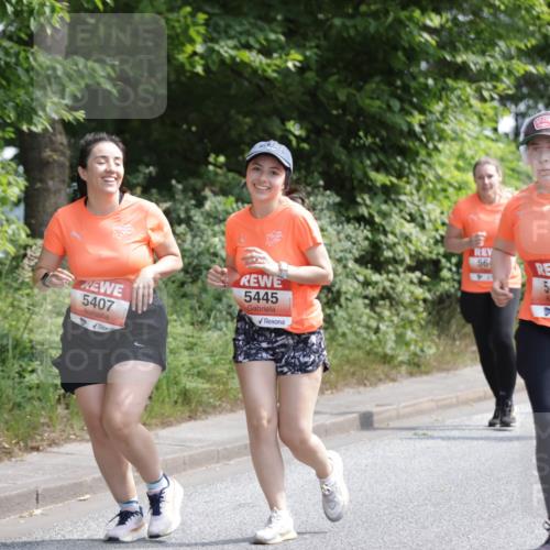 15.06.2025 - REWE Women's Run Jannik Wohlers http://msf.ph/oto/7941585 15.06.2025 10:15:30 Laufen 5407, 5445, 56, 5446, 35 meine-sportfotos.de