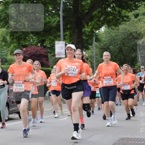 15.06.2025 - REWE Women's Run Jannik Wohlers http://msf.ph/oto/7941597 15.06.2025 08:28:22 Laufen 10284, 10468, 2, 10043, 0147, 10768, 10277, 1075, 10568, 10168 meine-sportfotos.de