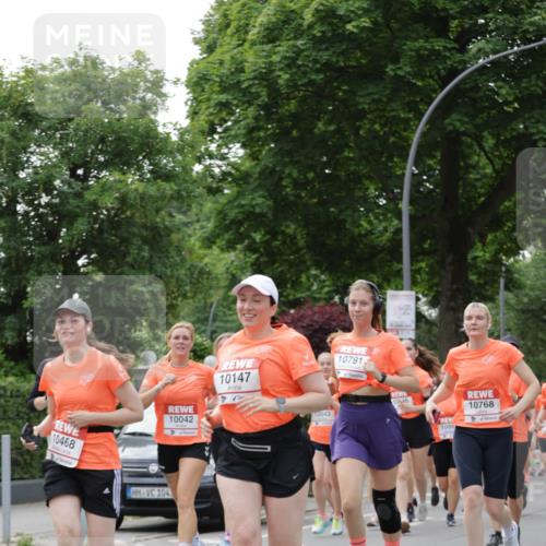 15.06.2025 - REWE Women's Run Jannik Wohlers http://msf.ph/oto/7941658 15.06.2025 08:28:23 Laufen 10468, 10042, 104, 10147, 10791, 10646, 10043, 10768, 1086 meine-sportfotos.de