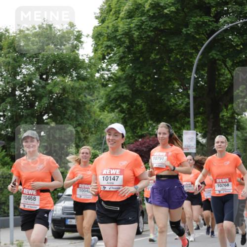 15.06.2025 - REWE Women's Run Jannik Wohlers http://msf.ph/oto/7941678 15.06.2025 08:28:23 Laufen 10791, 10046, 10768, 1086, 10468, 10042, 10147 meine-sportfotos.de