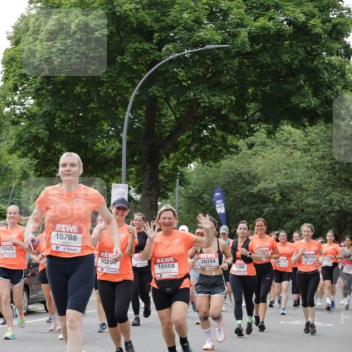 15.06.2025 - REWE Women's Run Jannik Wohlers http://msf.ph/oto/7941752 15.06.2025 08:28:25 Laufen 10043, 10768, 10294, 1043, 023, 10354, 10752, 10568, 10168 meine-sportfotos.de