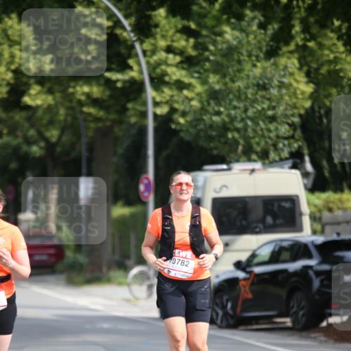 15.06.2025 - REWE Women's Run Jannik Wohlers http://msf.ph/oto/7941771 15.06.2025 09:59:34 Laufen 0782 meine-sportfotos.de