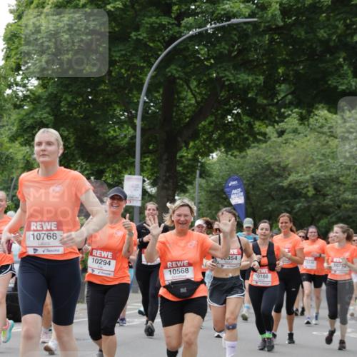 15.06.2025 - REWE Women's Run Jannik Wohlers http://msf.ph/oto/7941780 15.06.2025 08:28:25 Laufen 10768, 10294, 354, 10568, 10168, 10336, 10752 meine-sportfotos.de