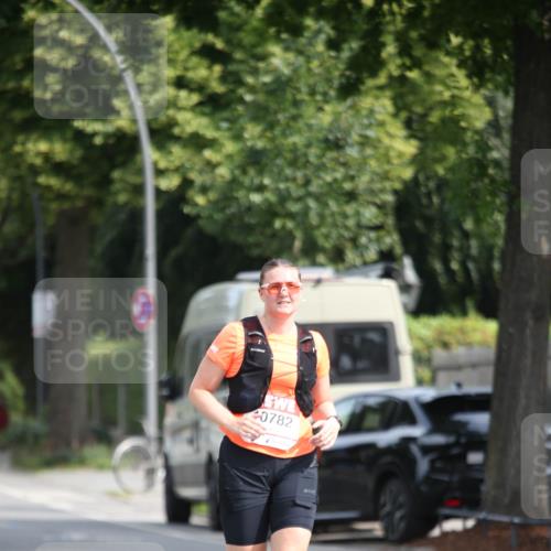 15.06.2025 - REWE Women's Run Jannik Wohlers http://msf.ph/oto/7941801 15.06.2025 09:59:35 Laufen 1, 0782 meine-sportfotos.de