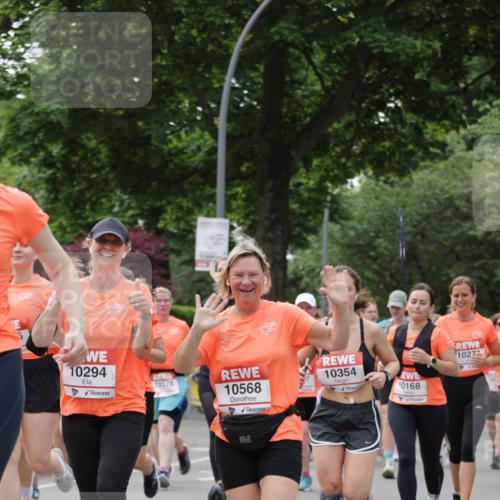 15.06.2025 - REWE Women's Run Jannik Wohlers http://msf.ph/oto/7941826 15.06.2025 08:28:25 Laufen 10294, 10178, 10354, 10568, 10168, 10272 meine-sportfotos.de