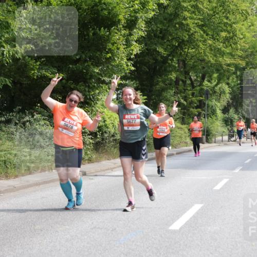 15.06.2025 - REWE Women's Run Jannik Wohlers http://msf.ph/oto/7941854 15.06.2025 10:15:43 Laufen 5678, 5677, 5366 meine-sportfotos.de