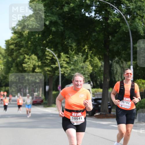 15.06.2025 - REWE Women's Run Jannik Wohlers http://msf.ph/oto/7941884 15.06.2025 09:59:38 Laufen 10541, 7, 10782 meine-sportfotos.de