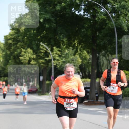 15.06.2025 - REWE Women's Run Jannik Wohlers http://msf.ph/oto/7941894 15.06.2025 09:59:38 Laufen 10541, 10782 meine-sportfotos.de