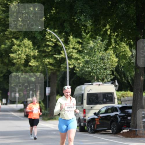 15.06.2025 - REWE Women's Run Jannik Wohlers http://msf.ph/oto/7941945 15.06.2025 09:59:46 Laufen 10181 meine-sportfotos.de
