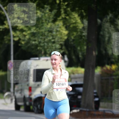 15.06.2025 - REWE Women's Run Jannik Wohlers http://msf.ph/oto/7941967 15.06.2025 09:59:48 Laufen 10181 meine-sportfotos.de
