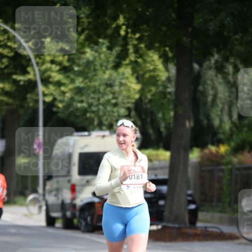 15.06.2025 - REWE Women's Run Jannik Wohlers http://msf.ph/oto/7941970 15.06.2025 09:59:48 Laufen 0181 meine-sportfotos.de
