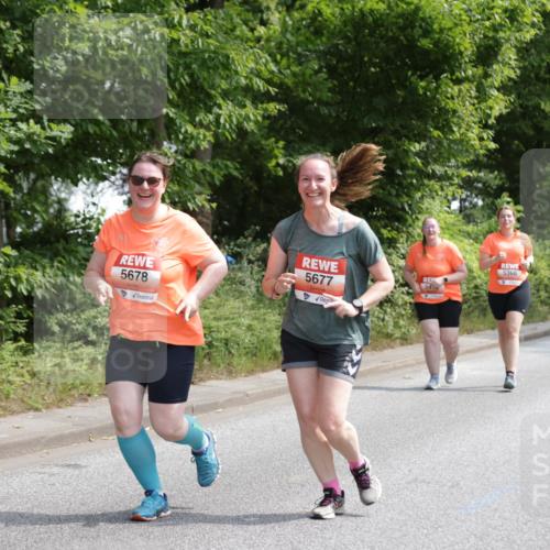 15.06.2025 - REWE Women's Run Jannik Wohlers http://msf.ph/oto/7941986 15.06.2025 10:15:45 Laufen 5678, 5677, 5366 meine-sportfotos.de