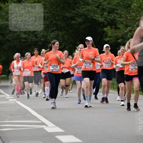 15.06.2025 - REWE Women's Run Dr. Thomas Lammeyer http://msf.ph/oto/7942019 15.06.2025 09:21:30 Laufen 10110, 10742, 10111, 1075, 10740, 10463, 10, 085, 10295 meine-sportfotos.de