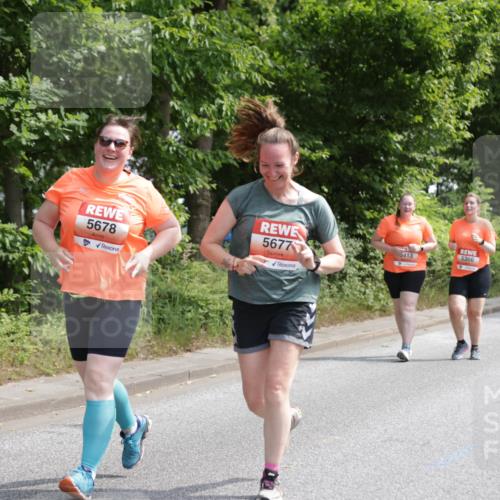 15.06.2025 - REWE Women's Run Jannik Wohlers http://msf.ph/oto/7942023 15.06.2025 10:15:45 Laufen 5678, 5677, 5413, 5366 meine-sportfotos.de