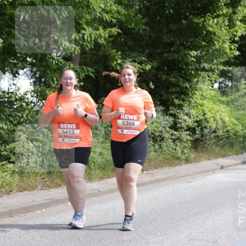 15.06.2025 - REWE Women's Run Jannik Wohlers http://msf.ph/oto/7942048 15.06.2025 10:15:48 Laufen 5413, 5366, 539 meine-sportfotos.de