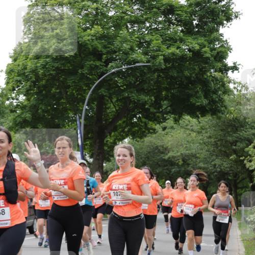 15.06.2025 - REWE Women's Run Jannik Wohlers http://msf.ph/oto/7942070 15.06.2025 08:28:29 Laufen 58, 10380, 10146, 107, 10, 10653, 10220, 8310 meine-sportfotos.de