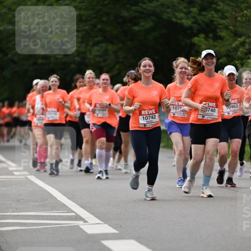 15.06.2025 - REWE Women's Run Dr. Thomas Lammeyer http://msf.ph/oto/7942088 15.06.2025 09:21:31 Laufen 1075, 740, 10064, 10110, 10742, 0463 meine-sportfotos.de