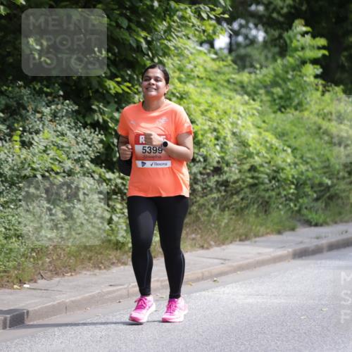 15.06.2025 - REWE Women's Run Jannik Wohlers http://msf.ph/oto/7942194 15.06.2025 10:15:51 Laufen 5399 meine-sportfotos.de