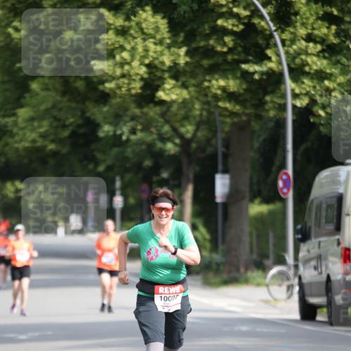 15.06.2025 - REWE Women's Run Jannik Wohlers http://msf.ph/oto/7942220 15.06.2025 09:59:59 Laufen 10007 meine-sportfotos.de