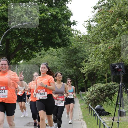 15.06.2025 - REWE Women's Run Jannik Wohlers http://msf.ph/oto/7942234 15.06.2025 08:28:31 Laufen 336, 10653, 10220, 0650 meine-sportfotos.de