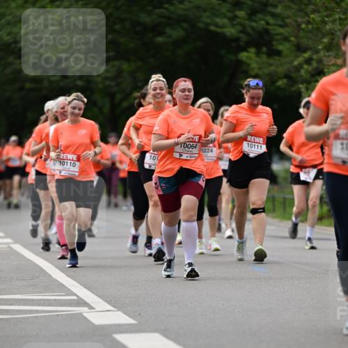 15.06.2025 - REWE Women's Run Dr. Thomas Lammeyer http://msf.ph/oto/7942250 15.06.2025 09:21:34 Laufen 10110, 10111 meine-sportfotos.de