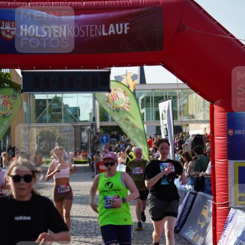 13.06.2025 - Holstenköstenlauf Felixshl http://msf.ph/oto/7942257 13.06.2025 18:07:58 Laufen 2335, 2647, 2922, 2928, 3106, 3243, 3283, 3747 meine-sportfotos.de