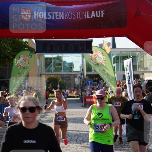 13.06.2025 - Holstenköstenlauf Felixshl http://msf.ph/oto/7942302 13.06.2025 18:07:59 Laufen 2335, 2647, 2922, 2928, 3106, 3243, 3283, 3747 meine-sportfotos.de