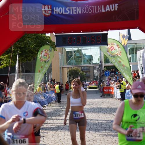 13.06.2025 - Holstenköstenlauf Felixshl http://msf.ph/oto/7942339 13.06.2025 18:08:00 Laufen 2335, 2647, 2922, 2928, 3106, 3243, 3283, 3747 meine-sportfotos.de