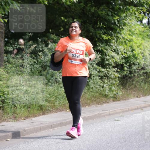 15.06.2025 - REWE Women's Run Jannik Wohlers http://msf.ph/oto/7942349 15.06.2025 10:15:52 Laufen 5399 meine-sportfotos.de