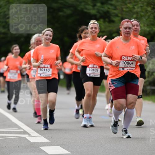 15.06.2025 - REWE Women's Run Dr. Thomas Lammeyer http://msf.ph/oto/7942364 15.06.2025 09:21:36 Laufen 10109, 10064, 10110 meine-sportfotos.de