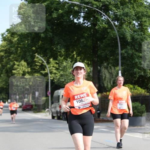 15.06.2025 - REWE Women's Run Jannik Wohlers http://msf.ph/oto/7942365 15.06.2025 10:00:18 Laufen 106, 10828 meine-sportfotos.de
