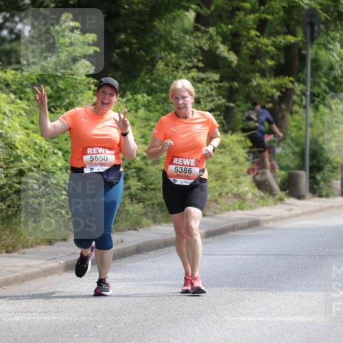 15.06.2025 - REWE Women's Run Jannik Wohlers http://msf.ph/oto/7942382 15.06.2025 10:15:55 Laufen 5650, 5386 meine-sportfotos.de